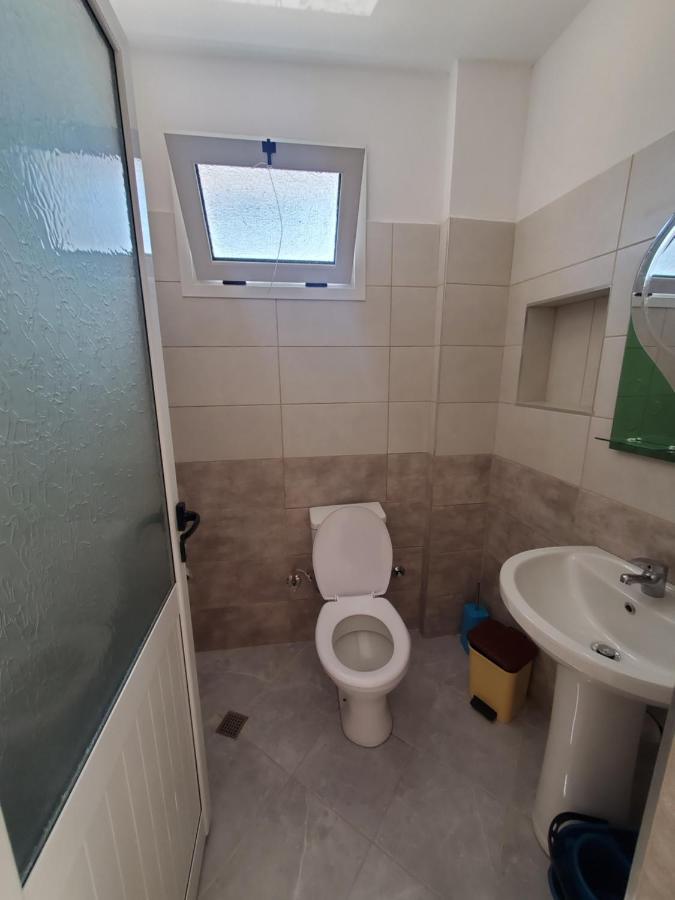 Guest House Vlore Exterior photo