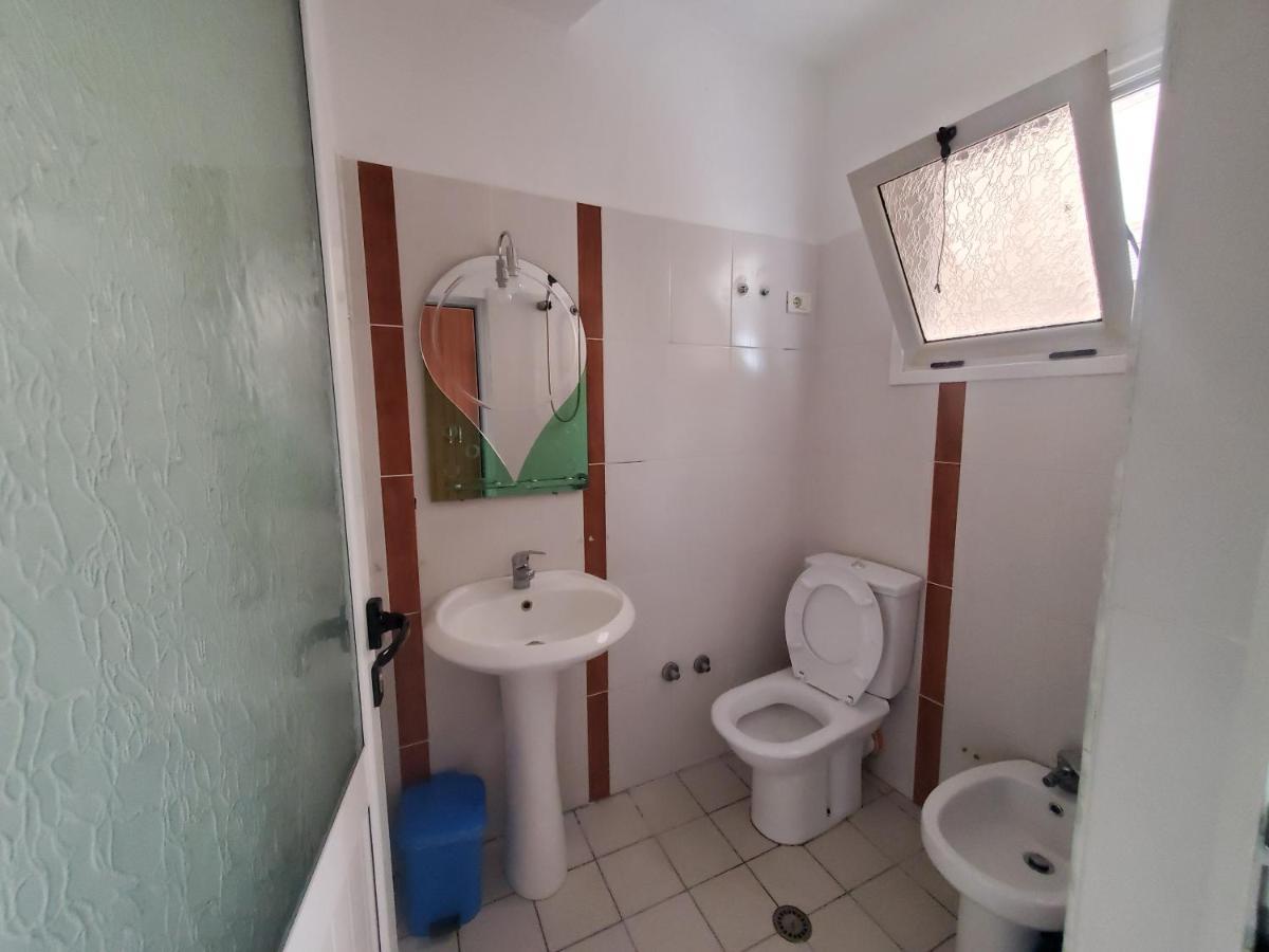 Guest House Vlore Exterior photo