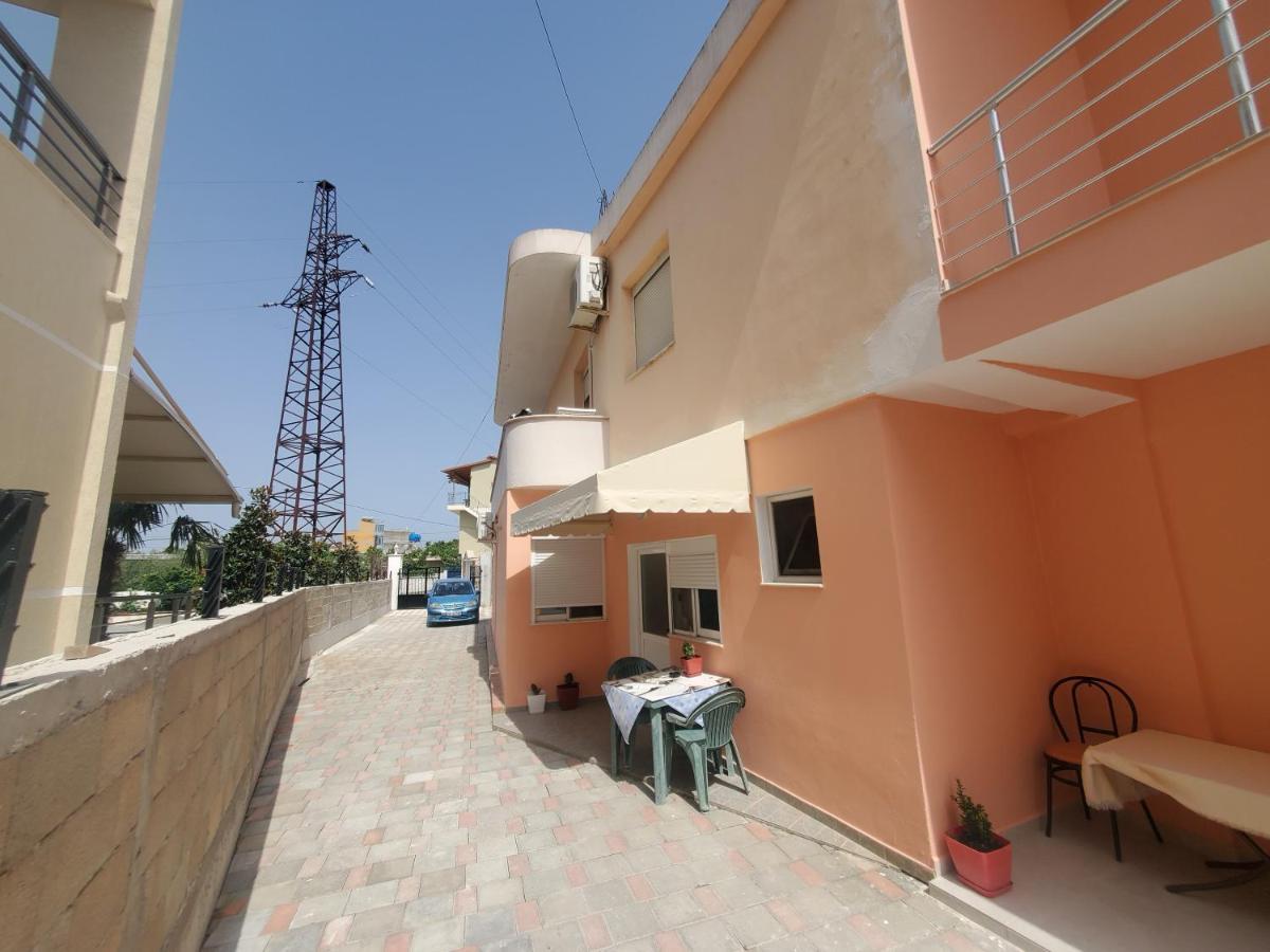 Guest House Vlore Exterior photo