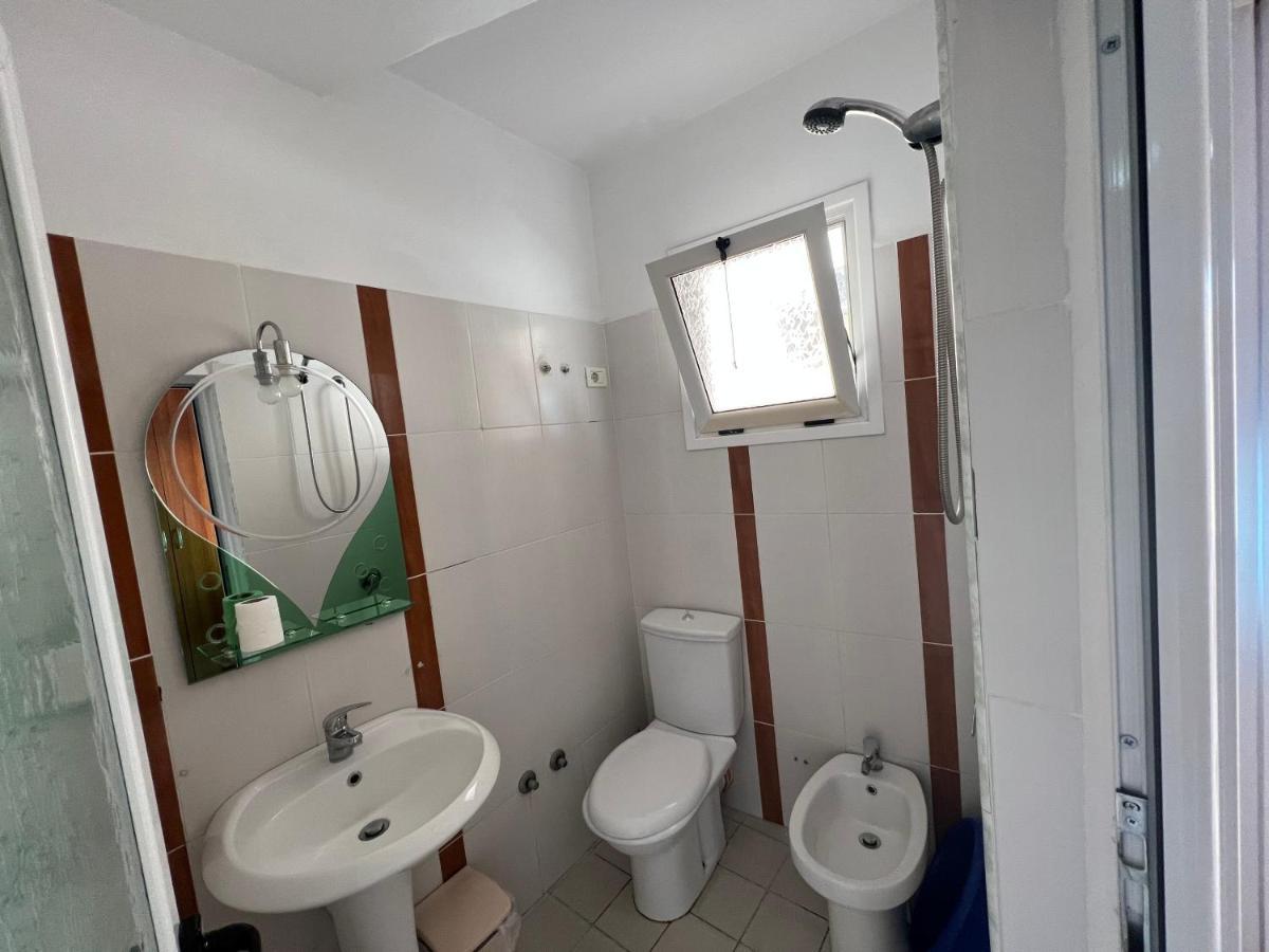 Guest House Vlore Exterior photo