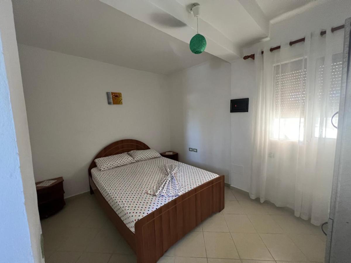 Guest House Vlore Exterior photo