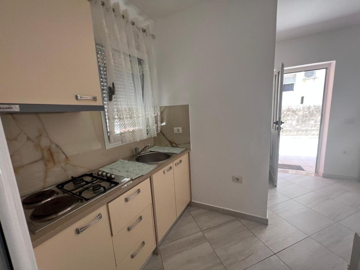 Guest House Vlore Exterior photo